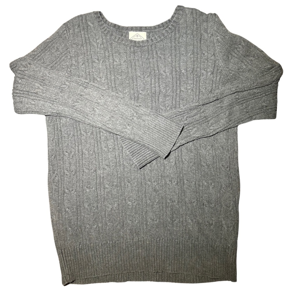 Grey sweater